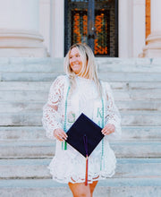 Load image into Gallery viewer, Kappa Delta + Crest + Class of 2026 Graduation Stole - White &amp; Green - 2