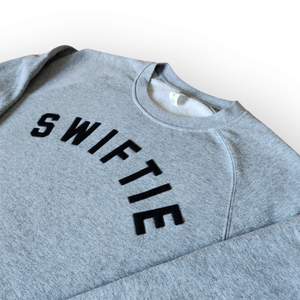 SWIFTIE Vintage Raglan Sweatshirt